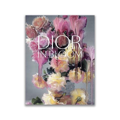 Dior coffee table in bloom